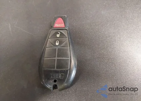 2015 Jeep Cherokee Latitude из США, поврежденный, VIN 1C4PJMCB2FW674740